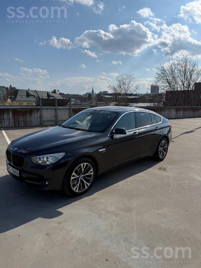BMW BMW 530d GT xDrive, 2012