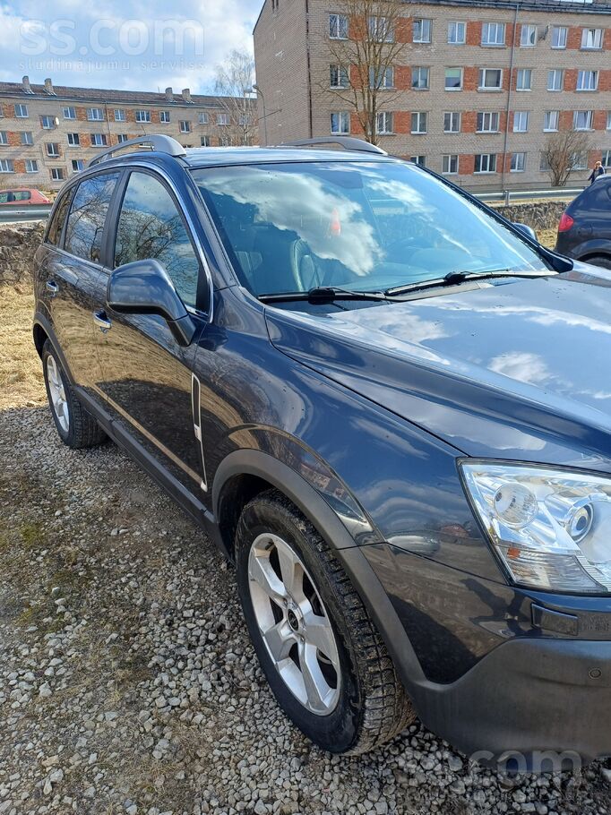 Opel Pārdot priekš saviem gadiem normālu opel antaru, l