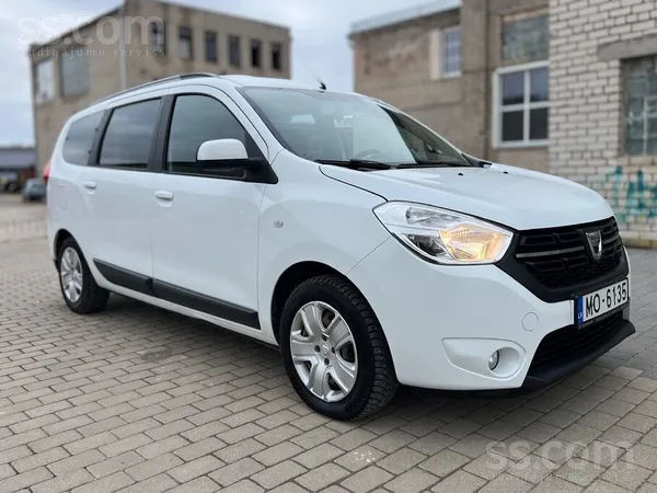 Dacia Uzņēmums pārdod Dacia Lodgy Stepway. 