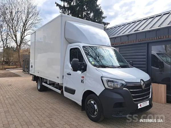 Renault 21900 Eur +21%pvn=26499 Eur kopa.