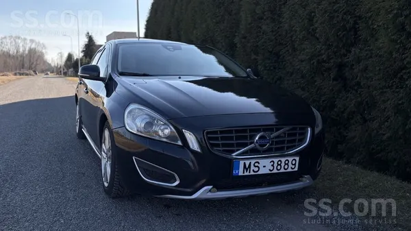 Volvo Pārdodu Volvo S60 ar D5 (2.4 dīzelis) motoru. 
