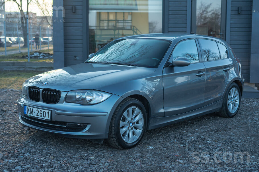 BMW BMW 118D 2.0 dīzelis 105kW. Ļoti labas ziemas riep