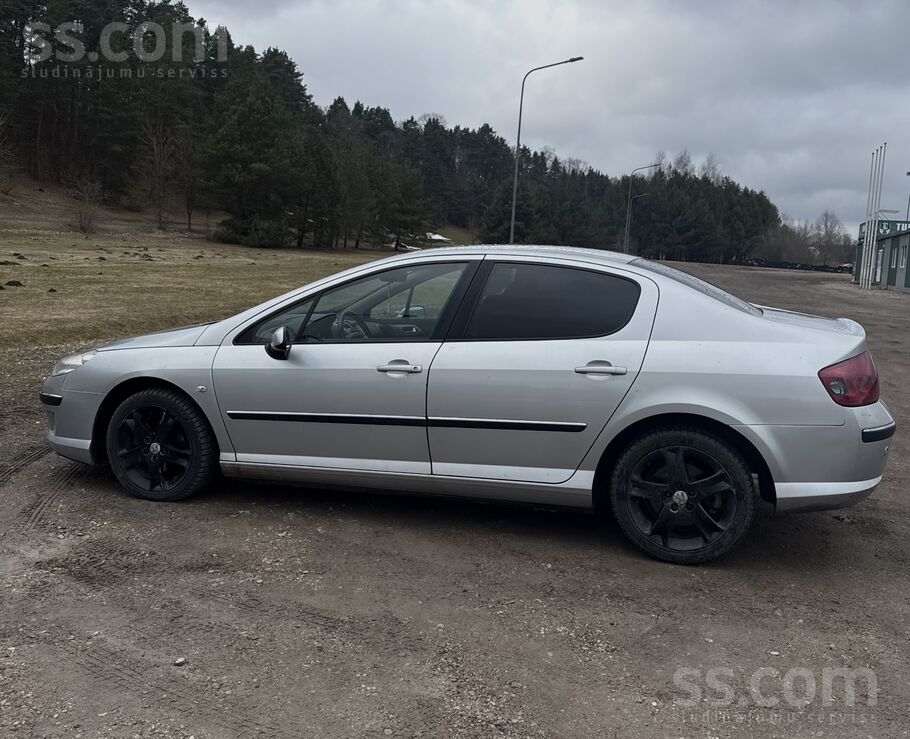 Tiek tirgots esošais auto sakarā ar transportlīdzekļa maiņu. Cena pirms apsk