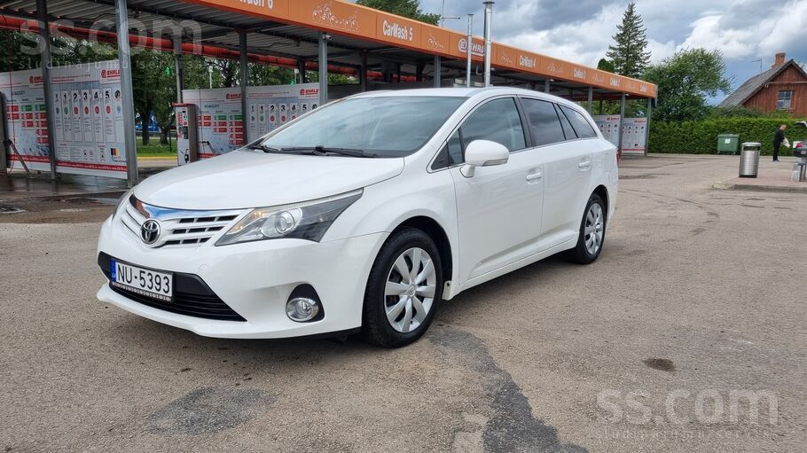 Toyota Avensis 2.0 dīzelis, 91 Kw.
Nobraukums 221 t. Km
Tikko veikta jauna