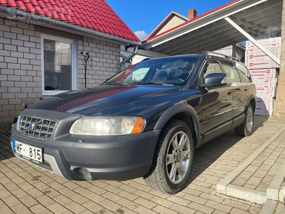 Volvo Pārdodas Volvo Xc70 2.4 Tdi Awd Summum komplektāci
