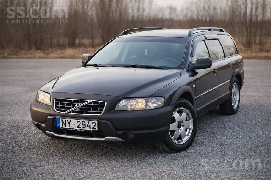 Pārdod Volvo Xc70 2004 – uzticams un kopts
Pārdodu melnu Volvo Xc70 ar jaud