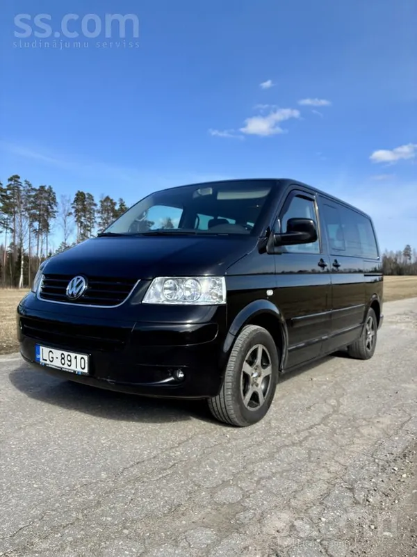 Pārdodas lielisks auto ģimenei vai darbam. Ideāli piemērots tālākiem izbrauc