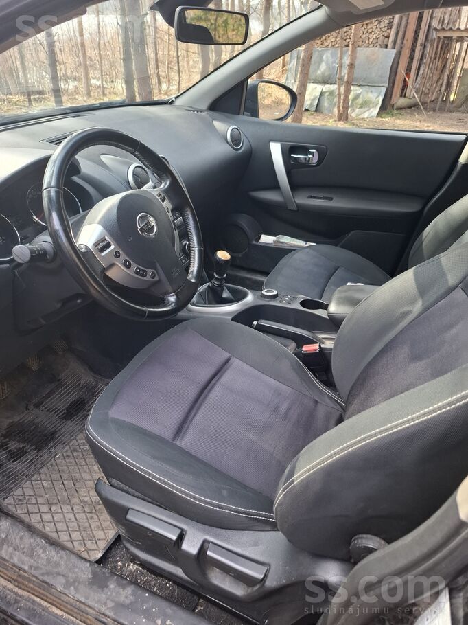 Nissan Qashqai+2 .Teicama tehniska stavokli