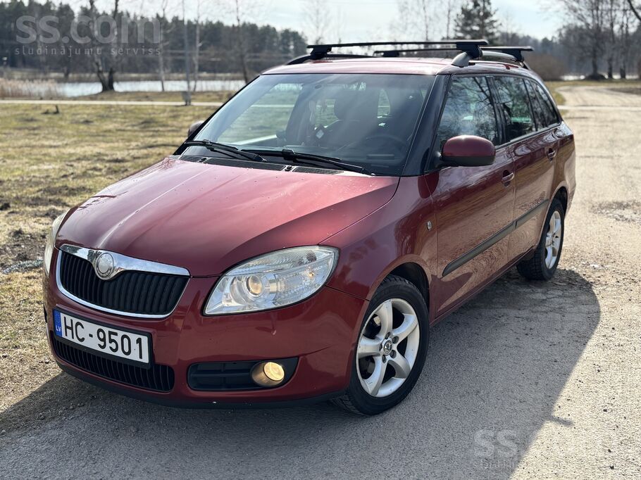 Nesteidzīgi meklēju jaunu īpašnieku savai Škodiņai. Pārdodu, jo bērni izauga