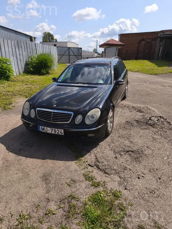 Mercedes Всязи с увеличением семьи. без нареканий, без ржав