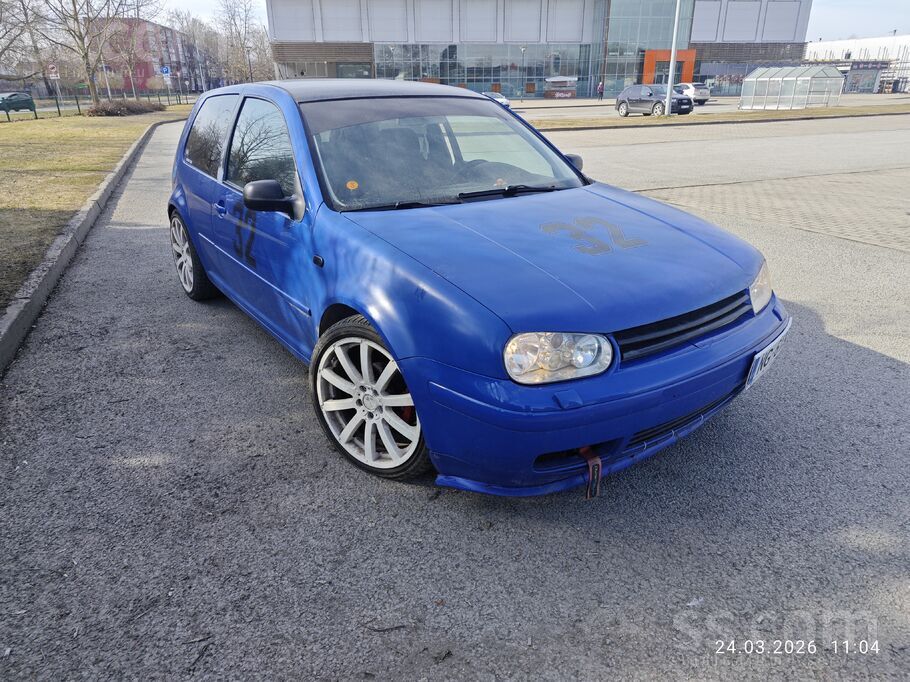 Volkswagen Pārdošanā Golf. Tehniski labā stāvoklī. Vizuāli ir