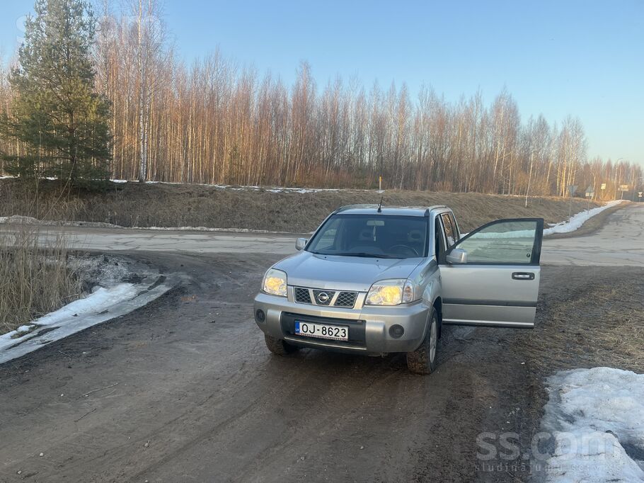 Nissan Nav 4x4, tikai priekšpiedzina. 2.2 dci 100kw, apsk