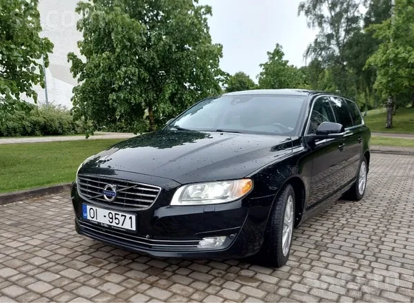 Volvo Ideālā tehniskā un vizuālajā stāvoklī Volvo V70 Su