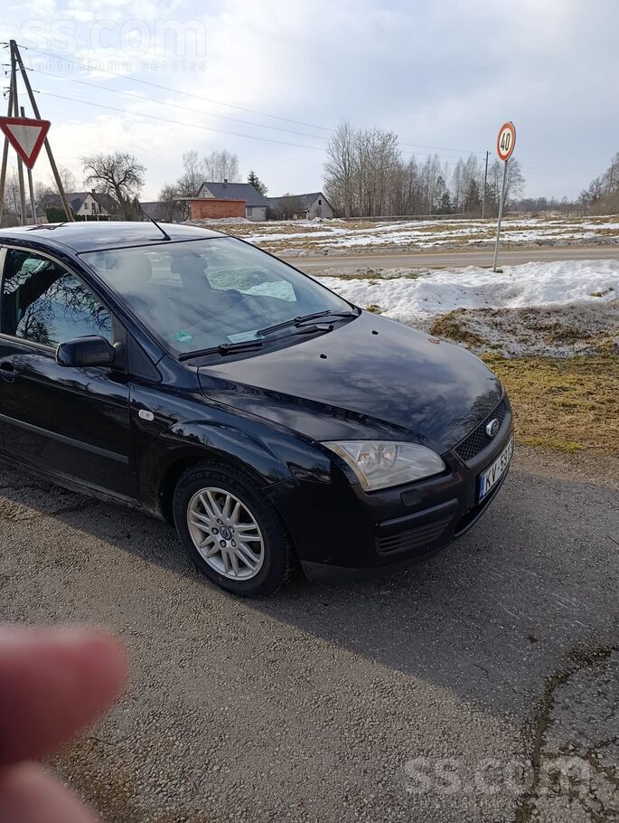 Pārdod auto labā tehniskā, vizuālā stāvoklī, sīkāku informāciju pa telefonu