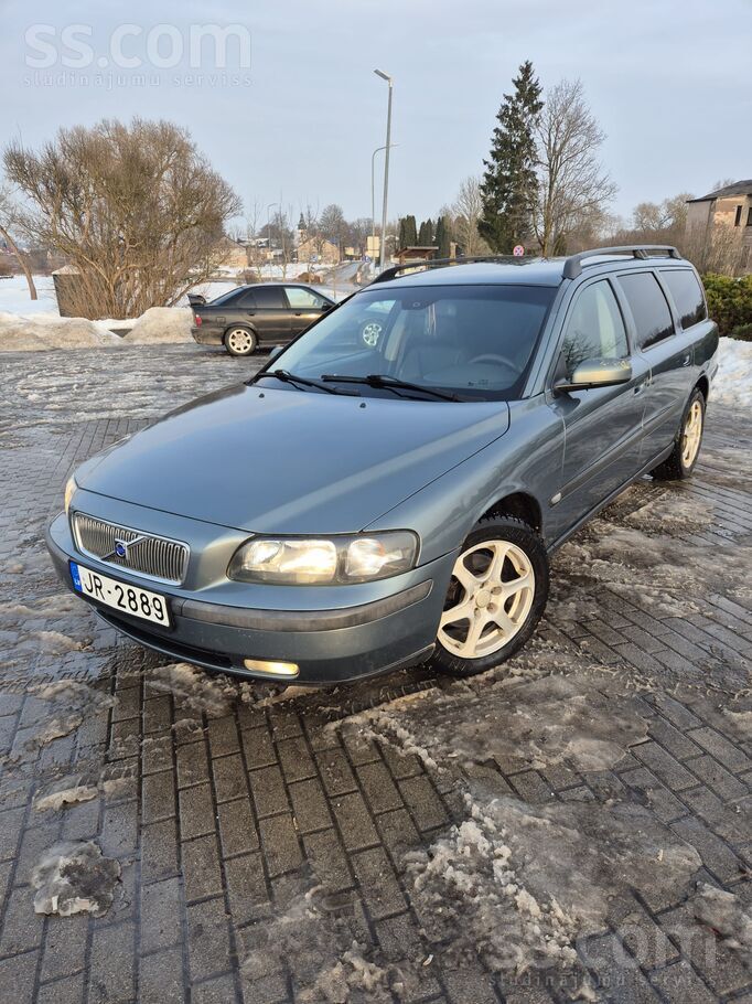 Volvo Pārdodu labu volvo, sēdies un brauc, ieguldijumus