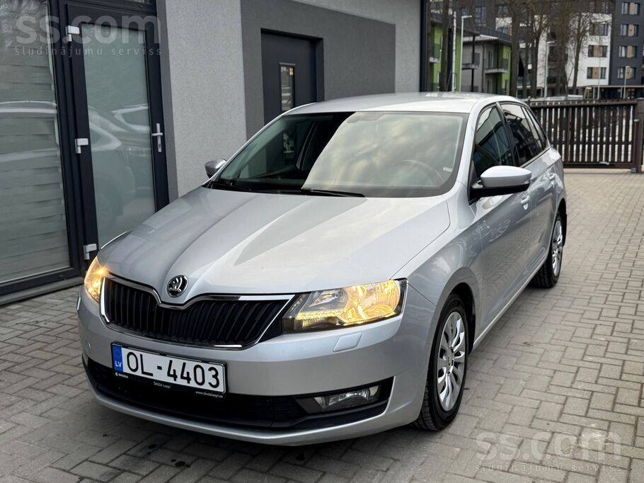 Automāts, 1.4 benzīns 92kw. Aprīkojumā ietilpst tādas opcijas kā Klimatkontr