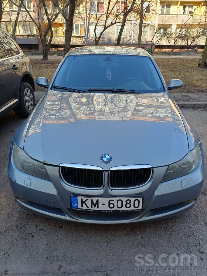 BMW Bmw320D E91, ir vizuāli defekti, kas netraucē brau