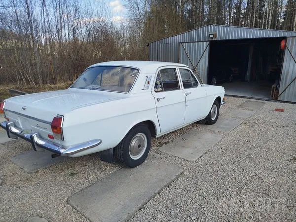 Gaz Pārdod Gaz-24, 1983. gada. 