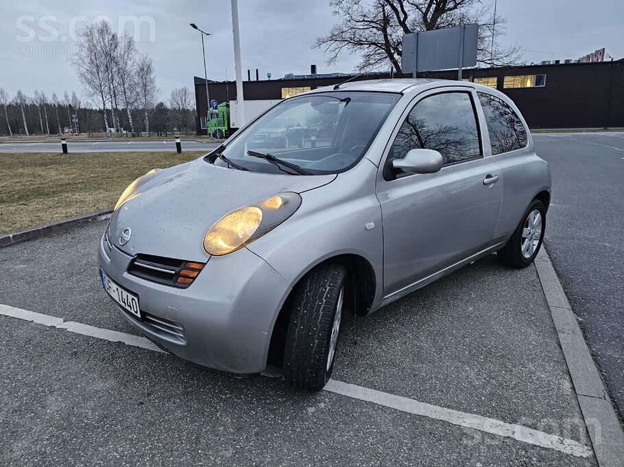 Pārdodu koptu un uzticamu pilsētas auto ar tikko izzietu TA.
Aprīkojums: K