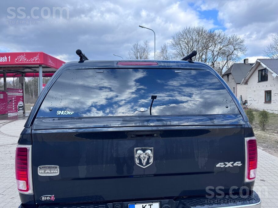 Dodge Dodge Ram kravaskastes būda 5, 7 gara, jeb 171 cm 