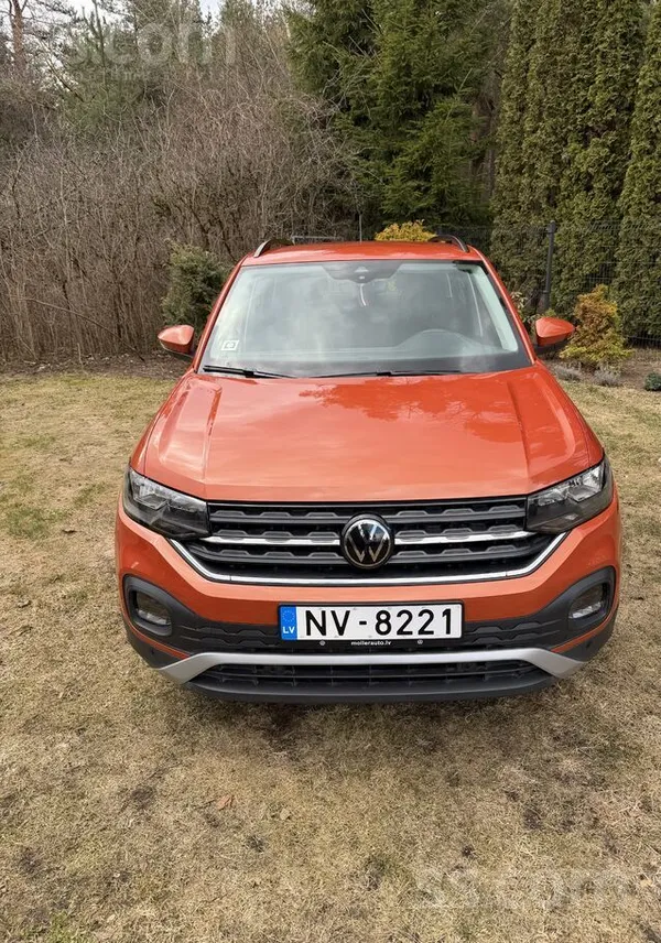 Pārdodam savu VW T-Cross Life Tsi 2024.gada. 
Esam auto pirmie un vienīgie