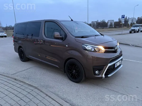 Toyota Toyota Proace Long Double side door Shuttle. Cena 