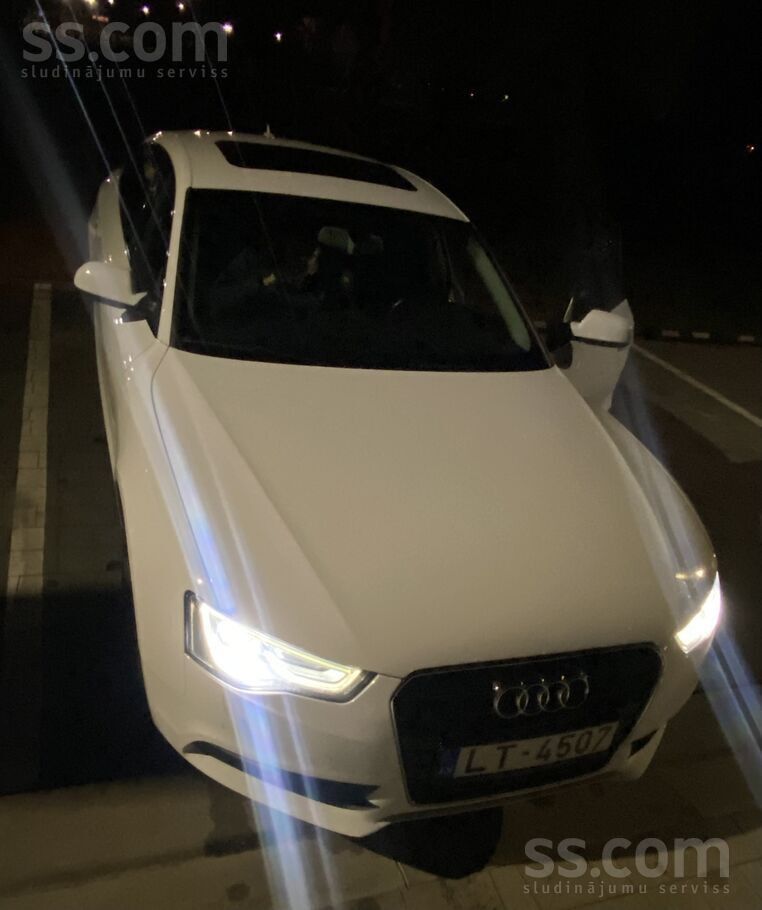 Audi Pārdodu Audi A5.