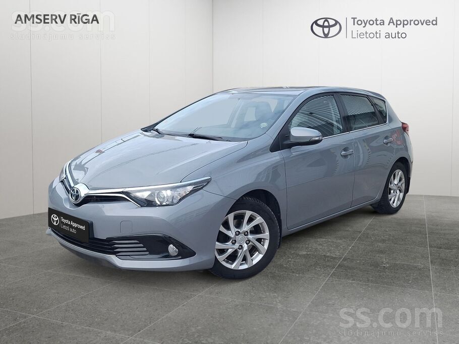 Toyota Toyota Auris, Active komplektācija.