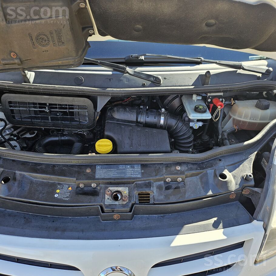 Pārdodu labā stāvoklī kravas transporta furgonu N1 Nissan Primastar 2009 gad