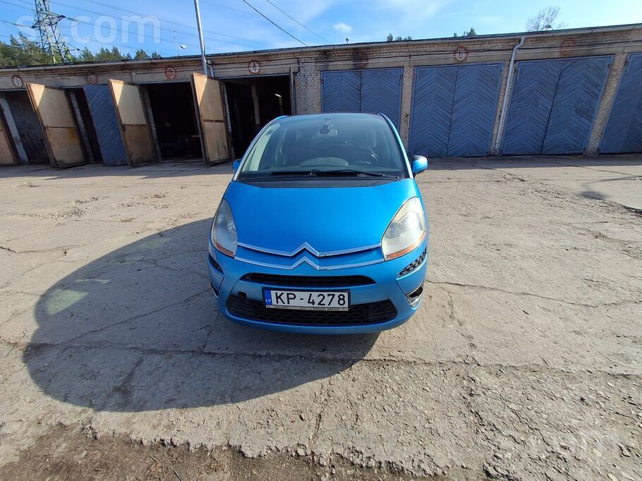 Pardodu Citroen C4 Picasso. Auto darba kartiba.