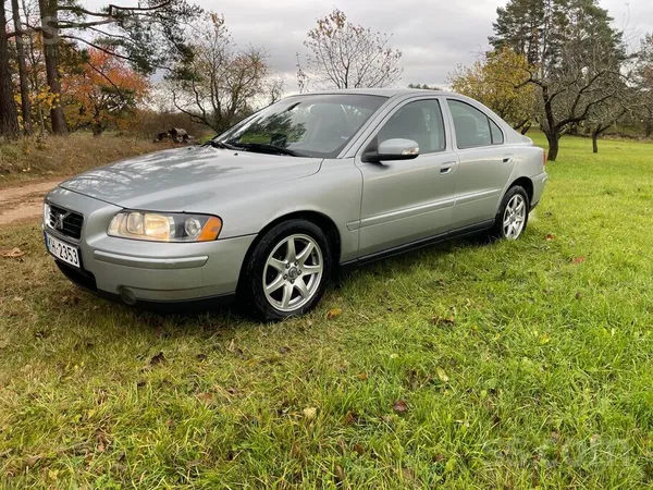 Volvo Tiek pārdots 2.4D Volvo S60