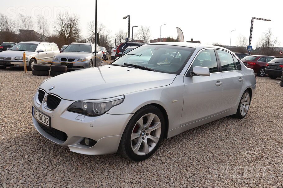 BMW BMW E60