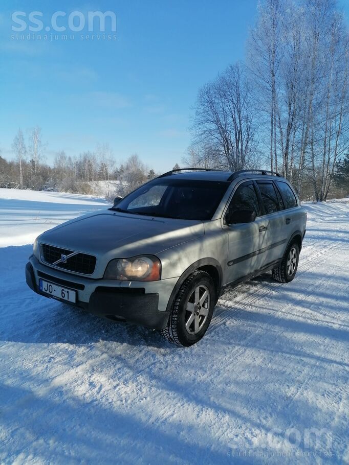 Volvo Pārdodas auto labā tehniskā un vizuālā stāvoklī. A