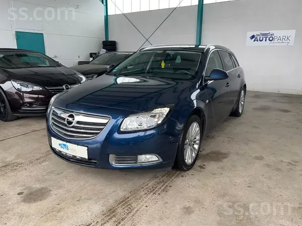 Opel Atvedām no Itālijas Opel Insignija 2.0/ 96 KW dīze