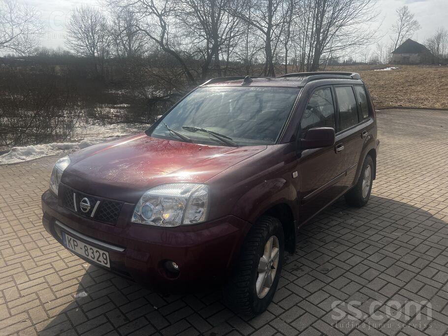 Продаю хороший Ниссан х-трейл 2.2кв 100кв 4х4
Мотор, коробка, 4х4 работают