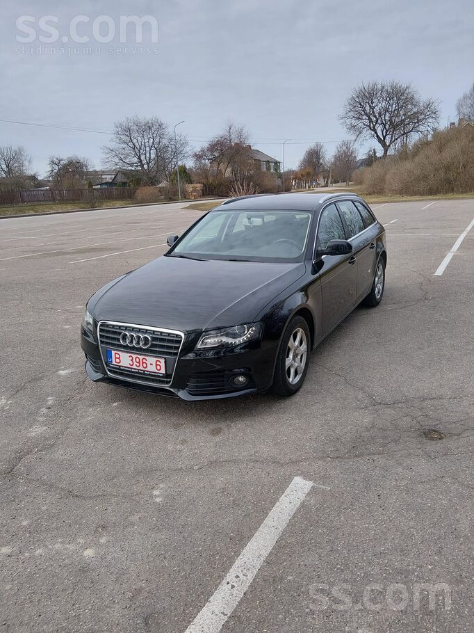Audi Pārdod Audi A4, tikko no Vācijas, 1, 8 benzīns 88k