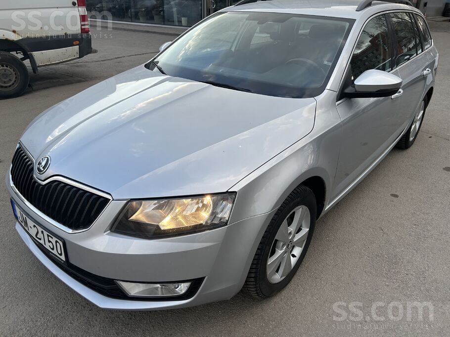 Škoda Octavia sudraba krāsā 2014.g. ar ekanomisko 110Kw /150Zs 2.0Tdi un 6-ā