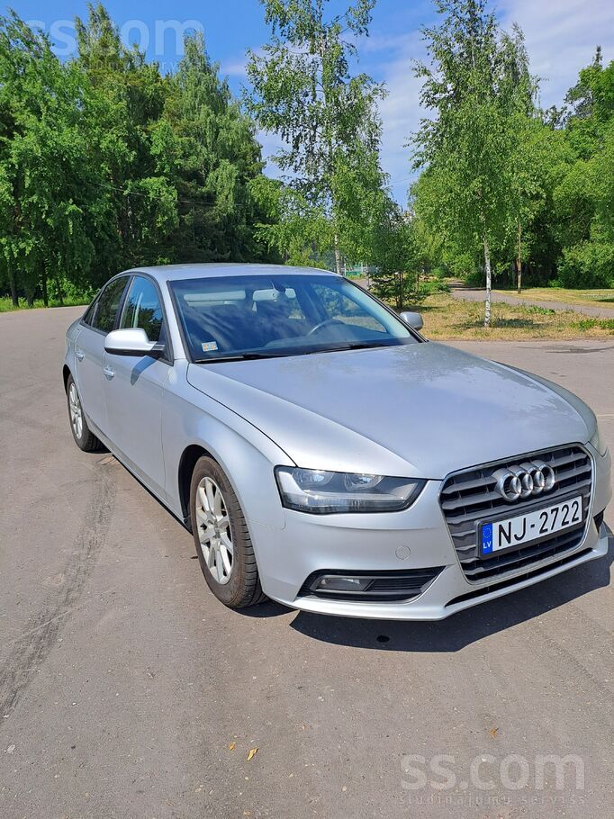 Audi Audi A4, 2.0. Mehāniskā kārba. Auto ir labā stāvok