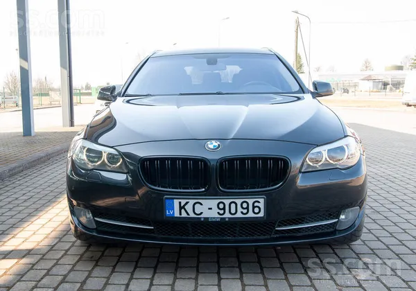 BMW BMW 530 Touring 3.0 (Dīzeļdegviela) 180Kw/245Zs