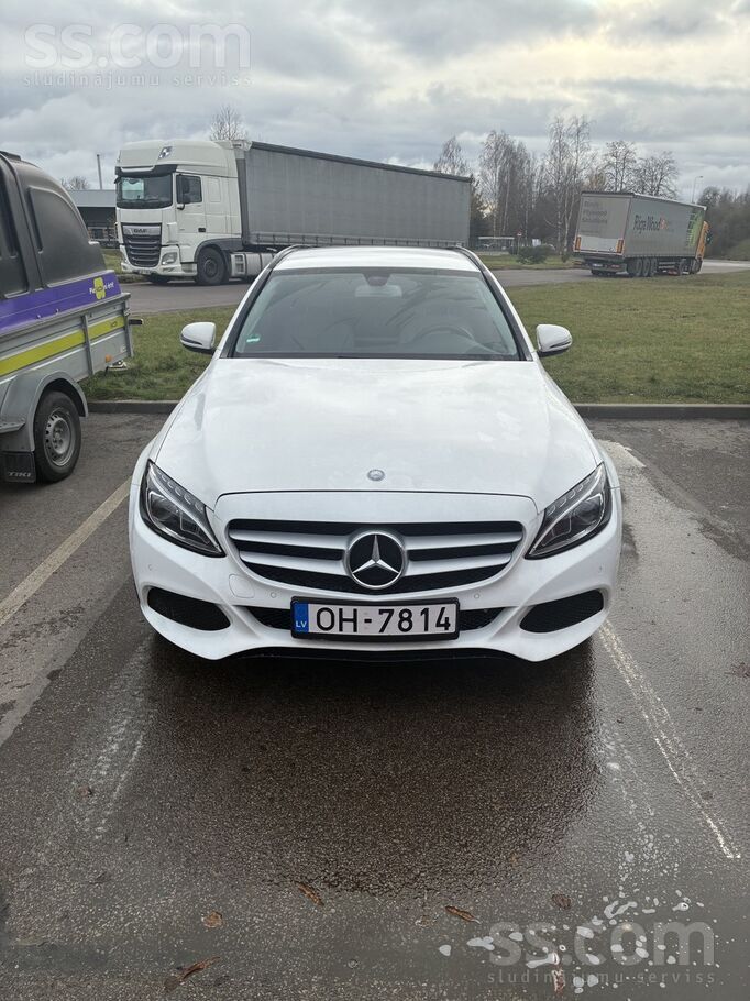 Mercedes-Benz C200 Cdi Avangarde, tikko ievests
1.6 dīzelis (100Kw)
Pirmre