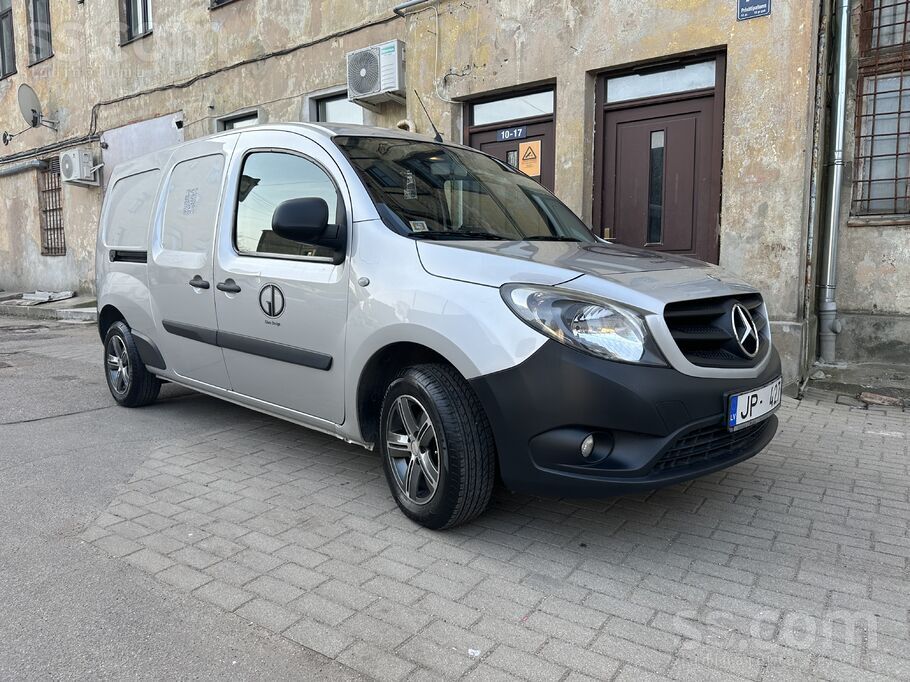 Pārdod Mercedes-Benz Citan
Viens īpašnieks.
Labs stāvoklis.
Piemērots