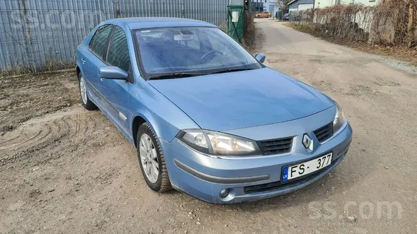 Renault No rūpnīcas vienas ģimenes īpašumā. Komforta auto 