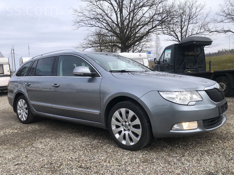 No Vācijas, 

1.4Tsi, 92Kw, 

Divzonu klimata kontrole, kruīza kontrole,