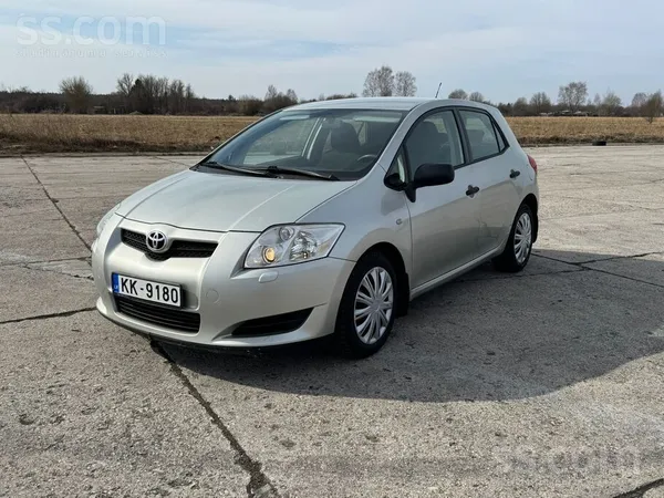 Toyota Toyota Auris, ekonomisks 1.6 benzīns, mehāniskā āt