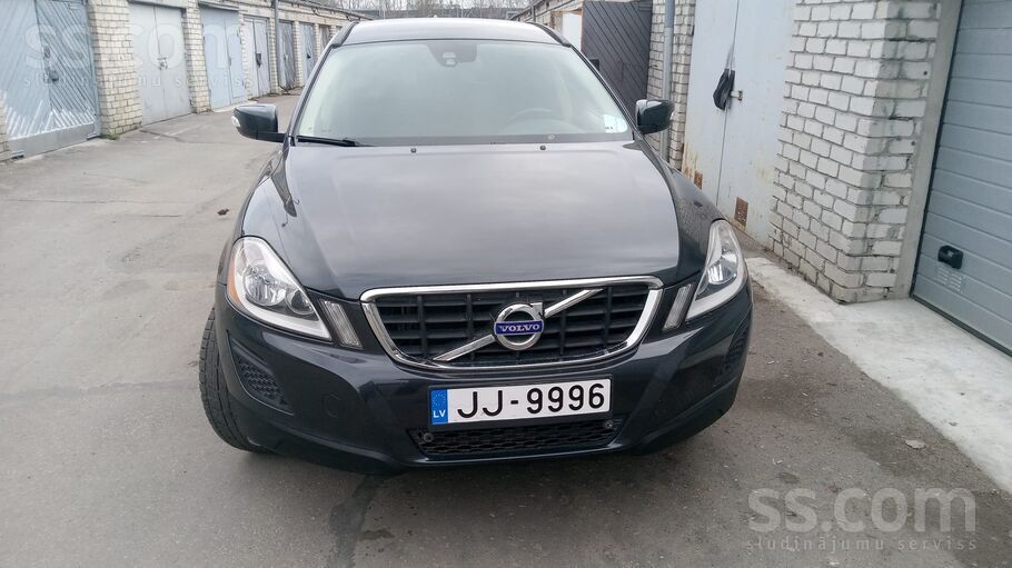 Pārdodu Volvo Xc60 D3 2.0 150 ZS. Tehniskā apskate līdz 11.2026. Priekšpiedz