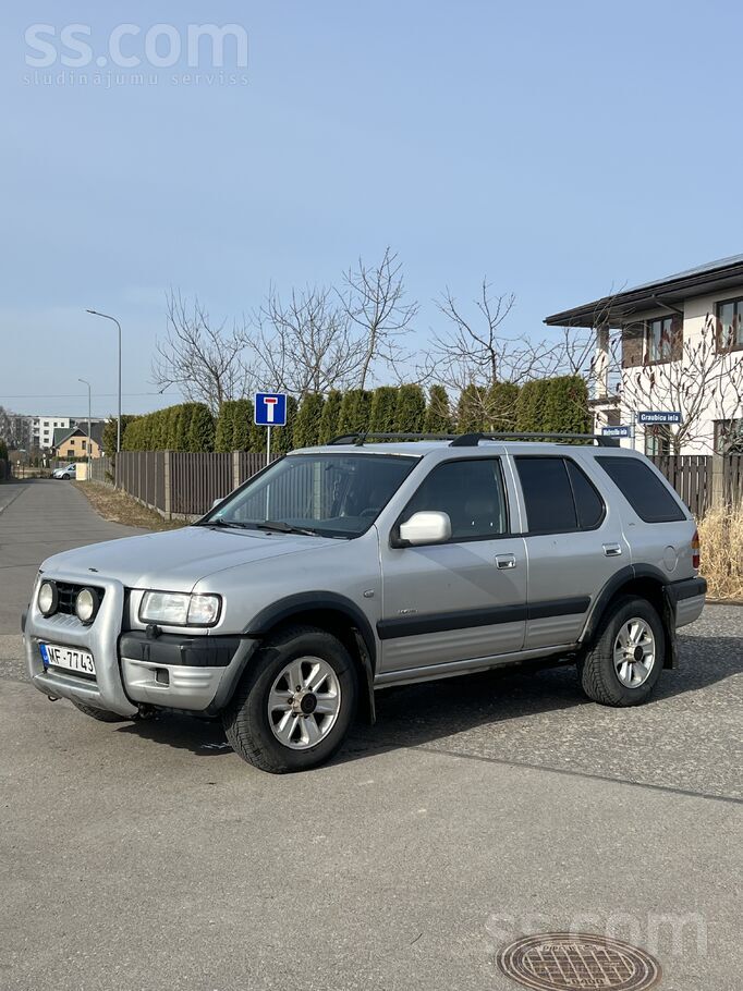 Pārdodu diezgan dzīvu džipu. Latvijā ievests 2019. gadā 
Caurejamība ļoti l