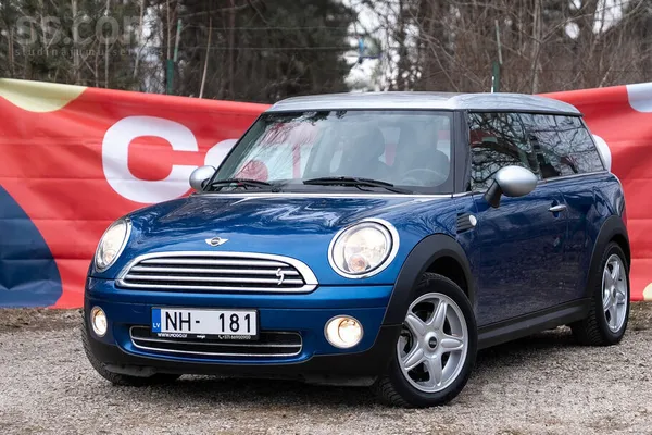 Mini Pārdod Mini Cooper Clubman ar 1.6l benzīna dzinēju