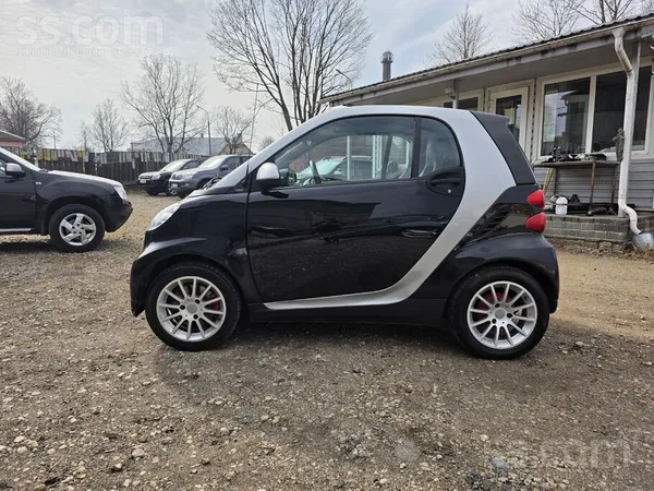 Smart A/m Latvijā ekspluatēts ne pilni trīs gadi, Smart 