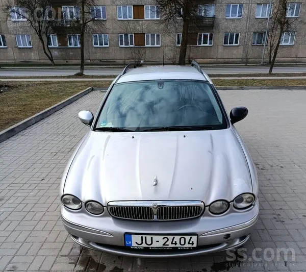 Jaguar Pārdodu Jaguar X-Type