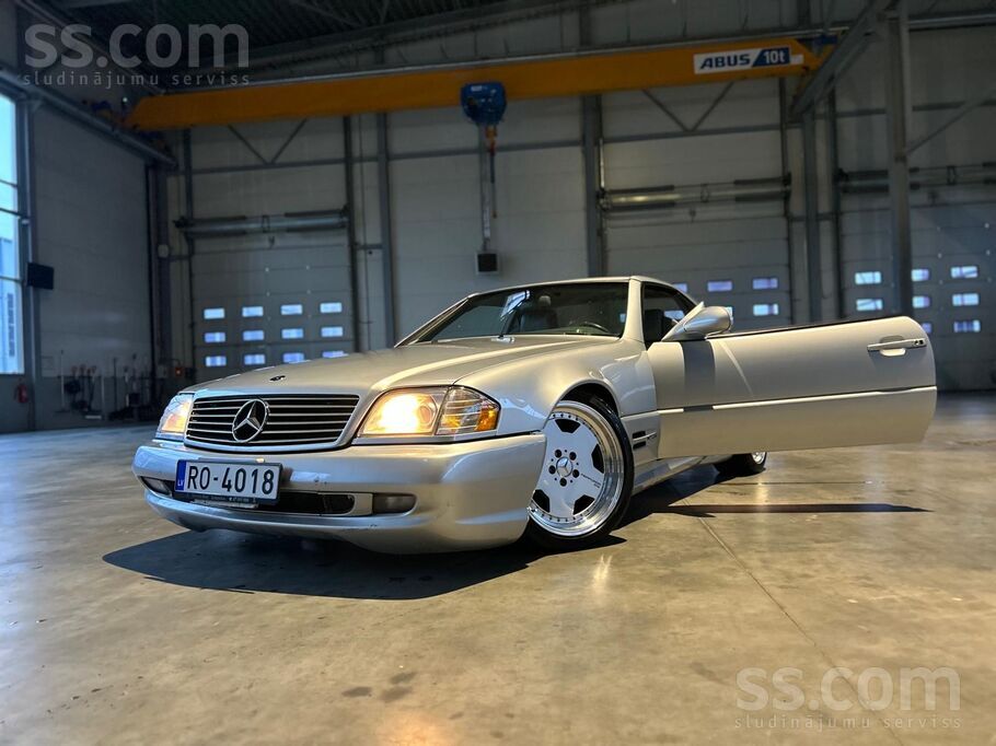 Kabriolets Sl500
R129 ar 5.0 V8 dzineju. Viens no pēdējo gadu R129 izlaidum